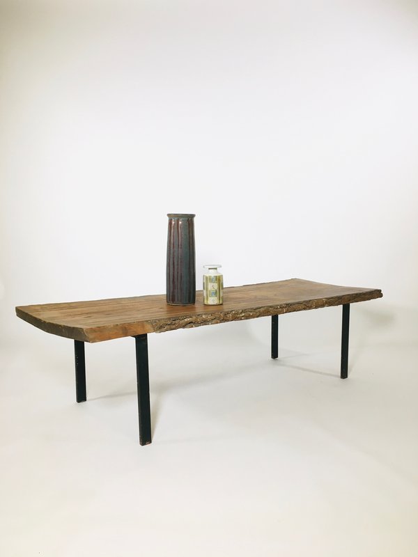 Table de salon en ronce de bois