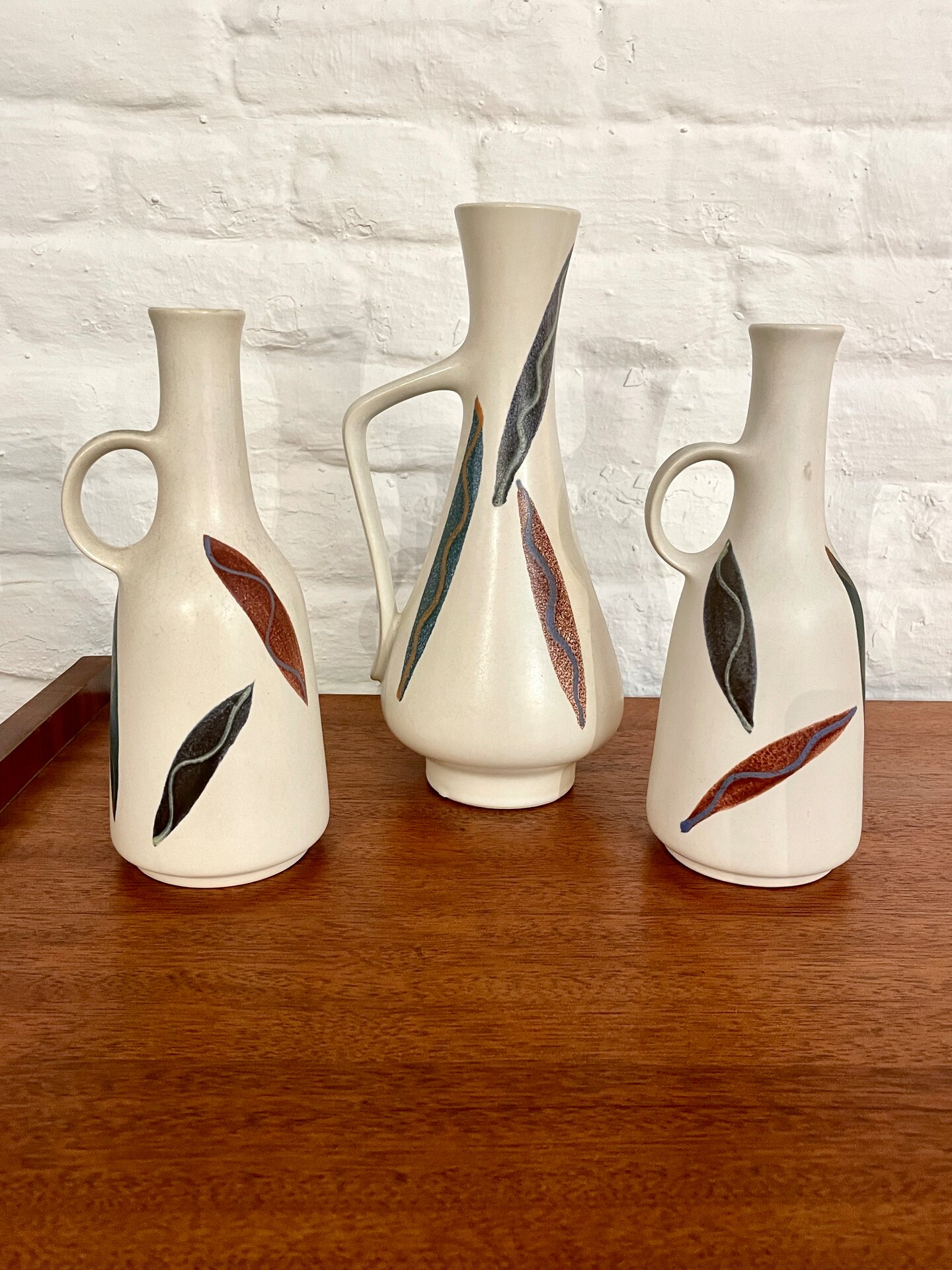 Série de 3 vases à anses en céramique