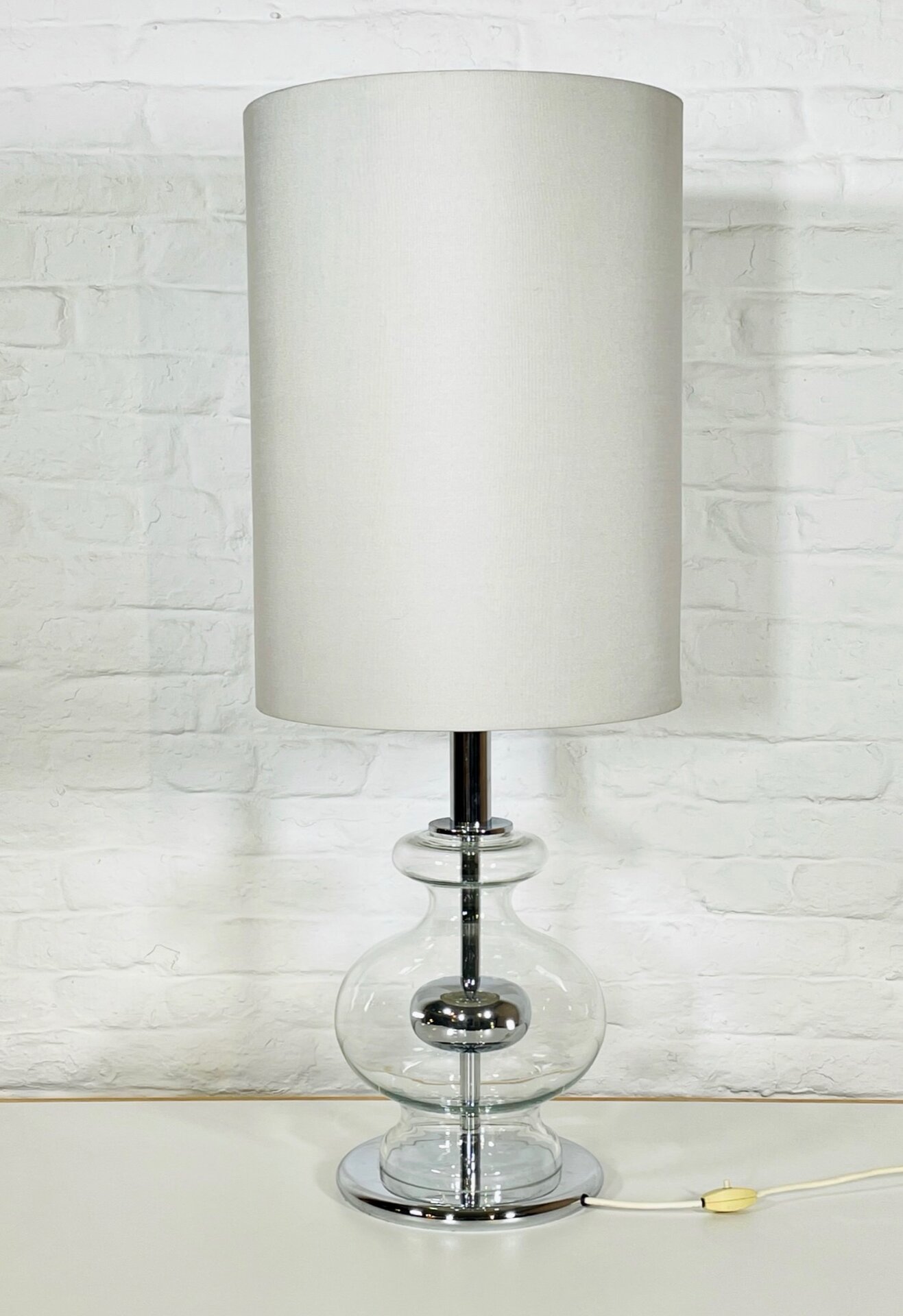 Grande lampe de table