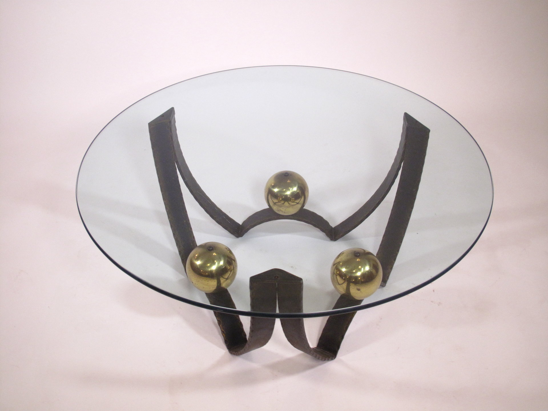 Table basse en bronze avec plateau en verre, 1970's